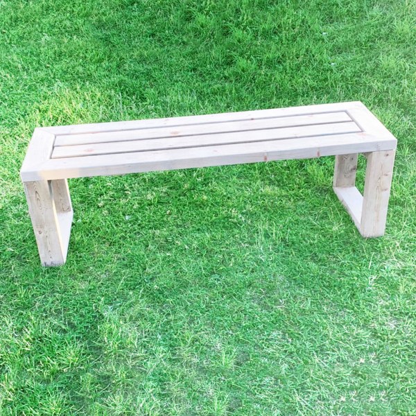 Main backless bench